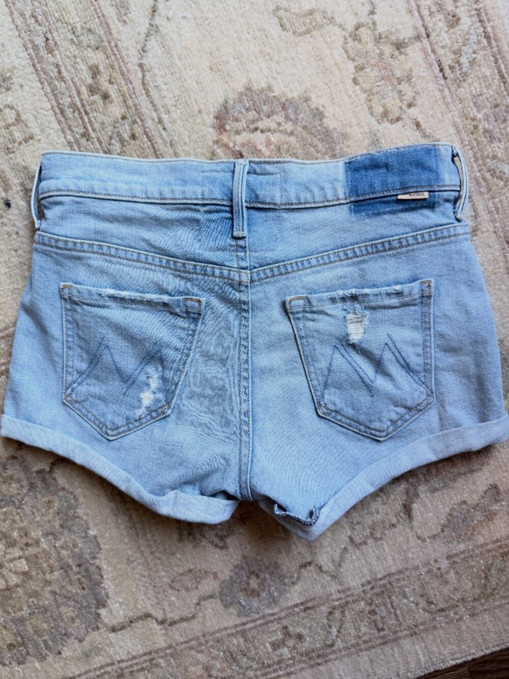 MOTHER The Teaser Donut Roll Short - On My Knees - Size 25 - Picture 7 of 7